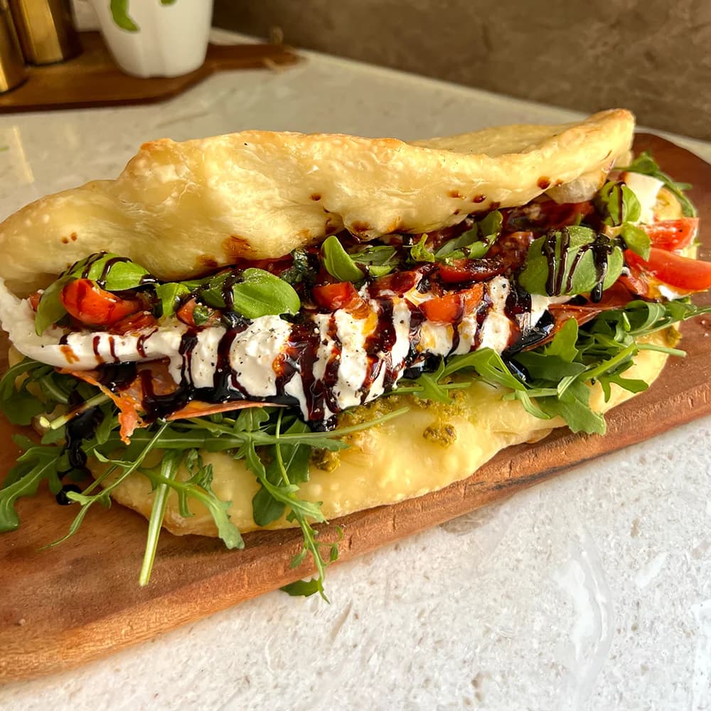 The Viral Pizza-Sandwich