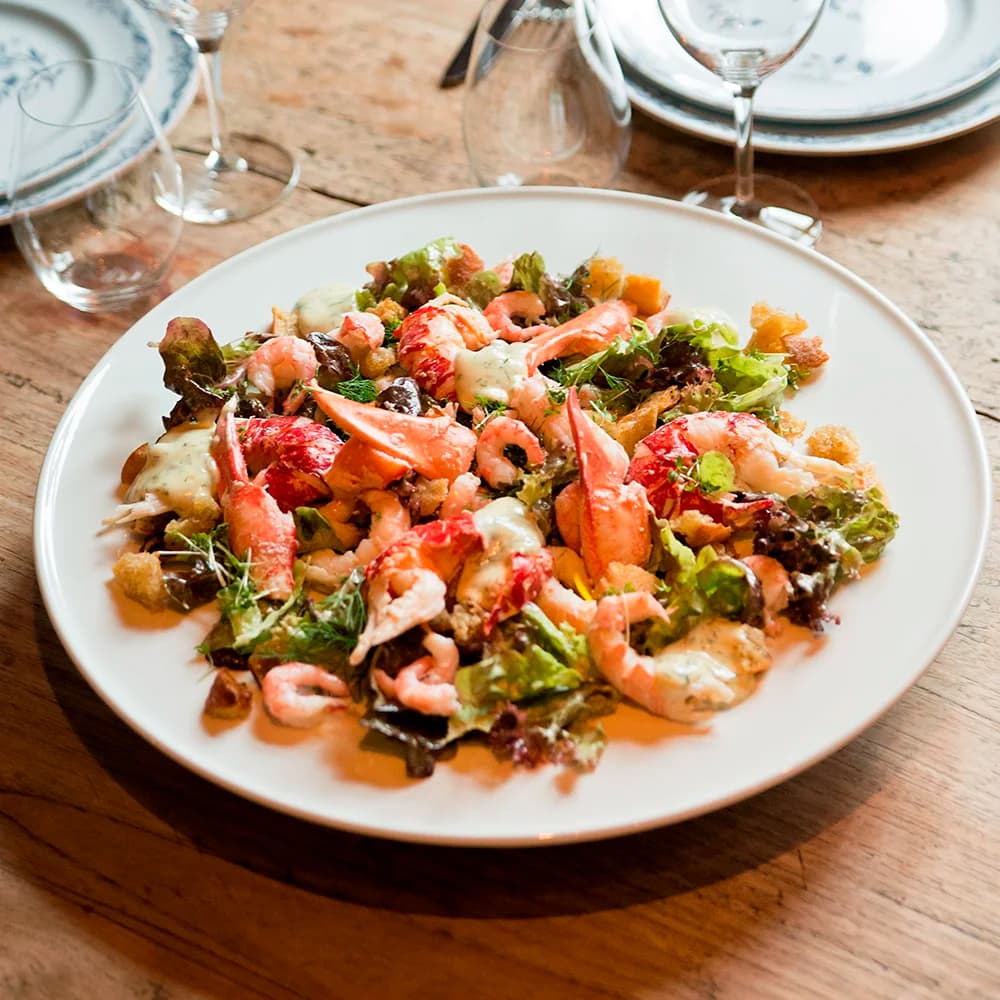 Skaldjurssallad med krondillsdressing
