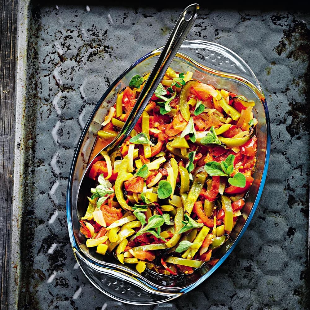 Piperade med paprika, chili och tomat