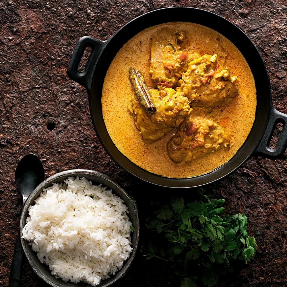 Indisk smörkyckling med ingefära, chili och kanel