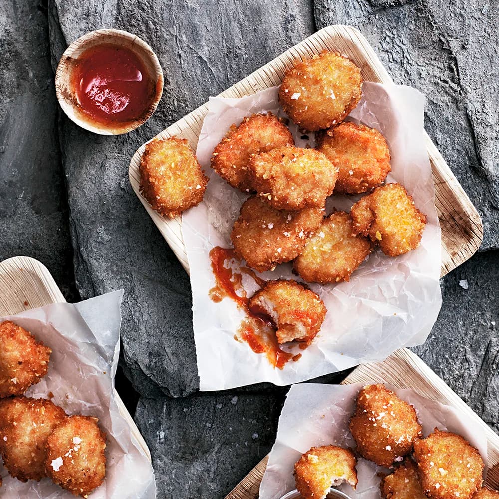 Nuggets med cornflakes- och parmesanpanering