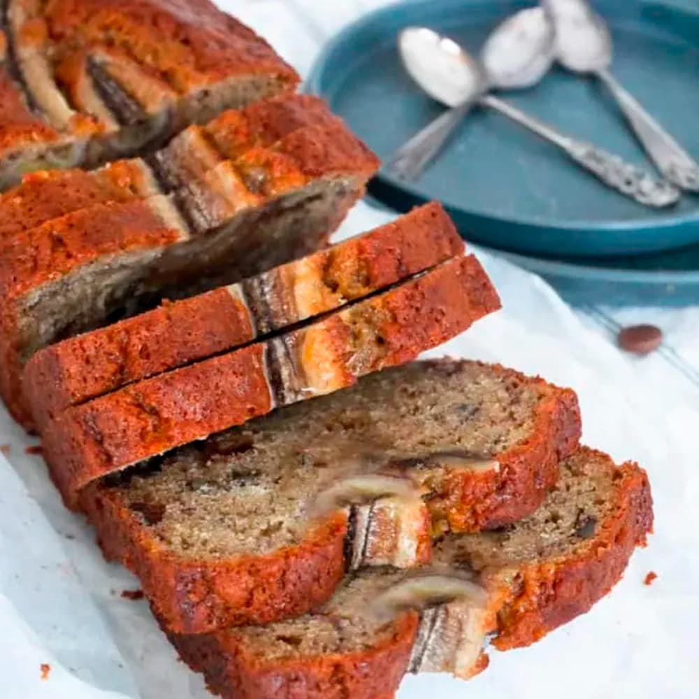 Banankaka med choklad och valnötter