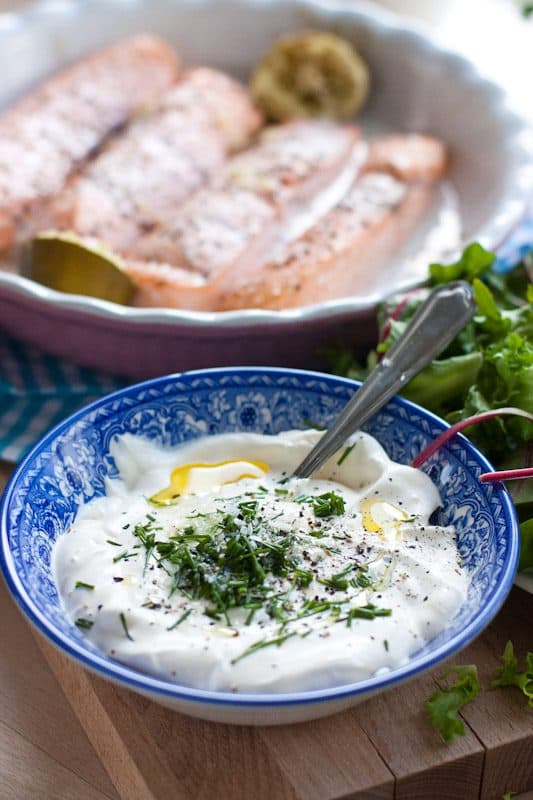 Lax i ugn med limecreme fraiche-sås