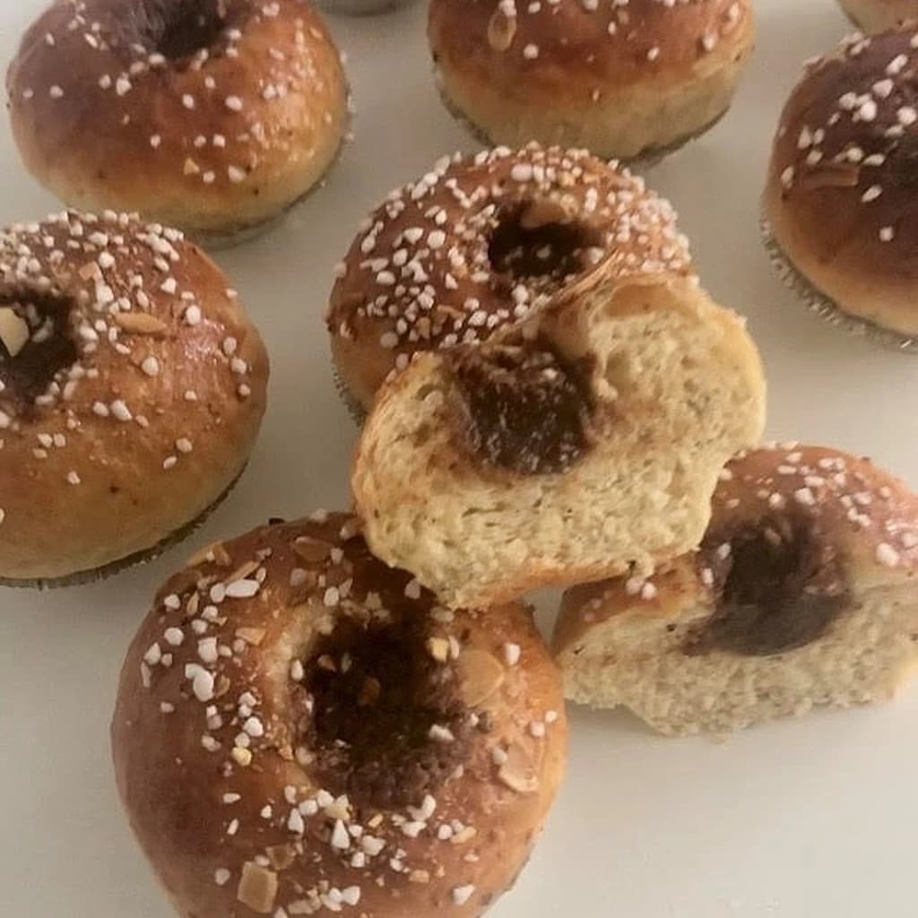 Bullar med kanelgömma