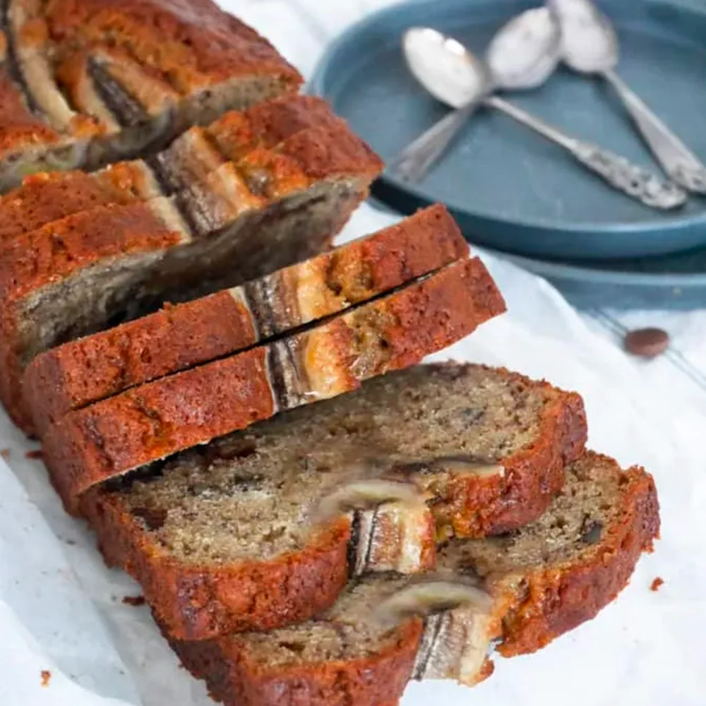 Banankaka med choklad och valnötter